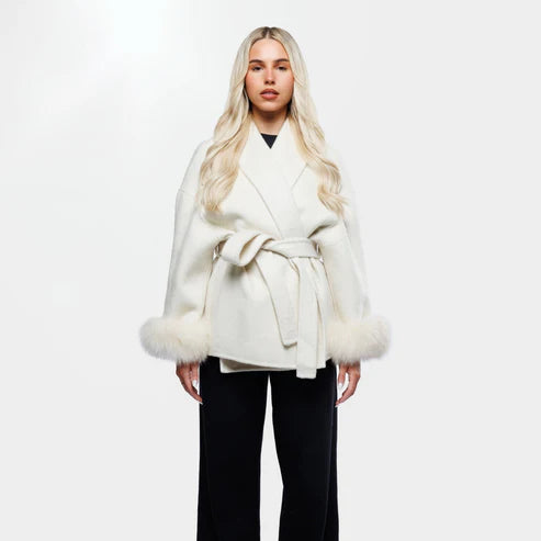 Sophia | Timless Warmth